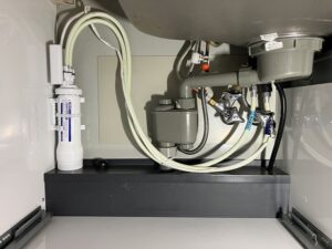 神奈川のキッチン取付け隊　お気に入り水栓を浄水器に変える方法　東レ　トレビーノブランチ
